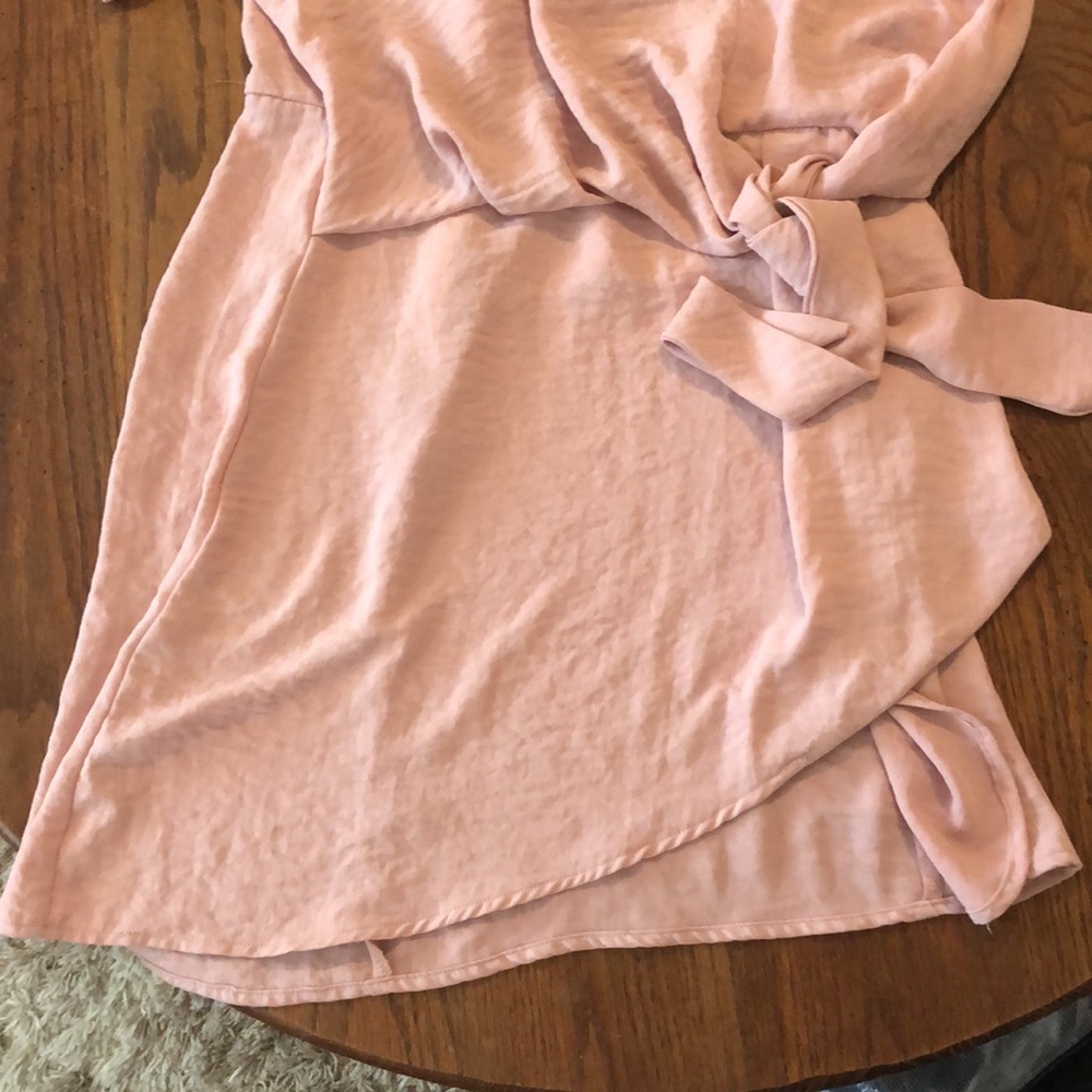Adeline Blush Dress with Back Zipper NWT Medium - Picture 2 of 8